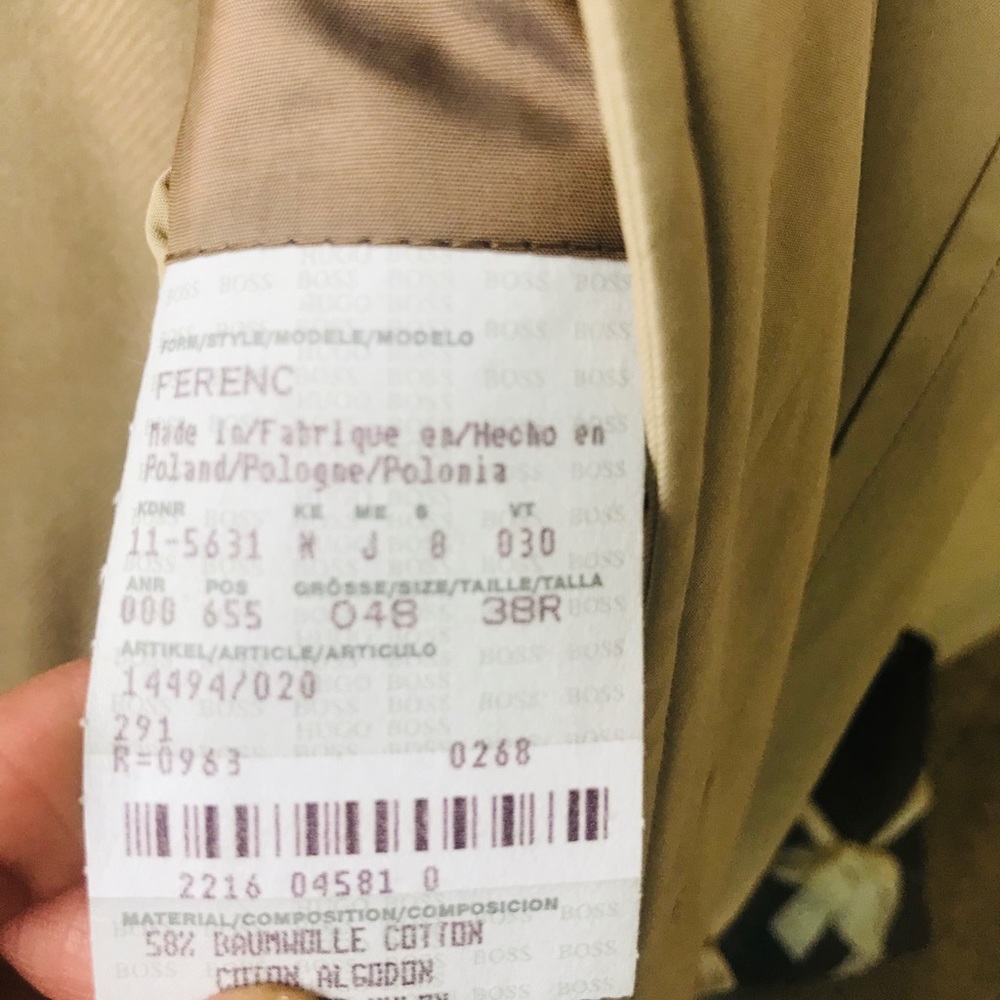 Hugo boss trench coat size 38R - Picture 6 of 8